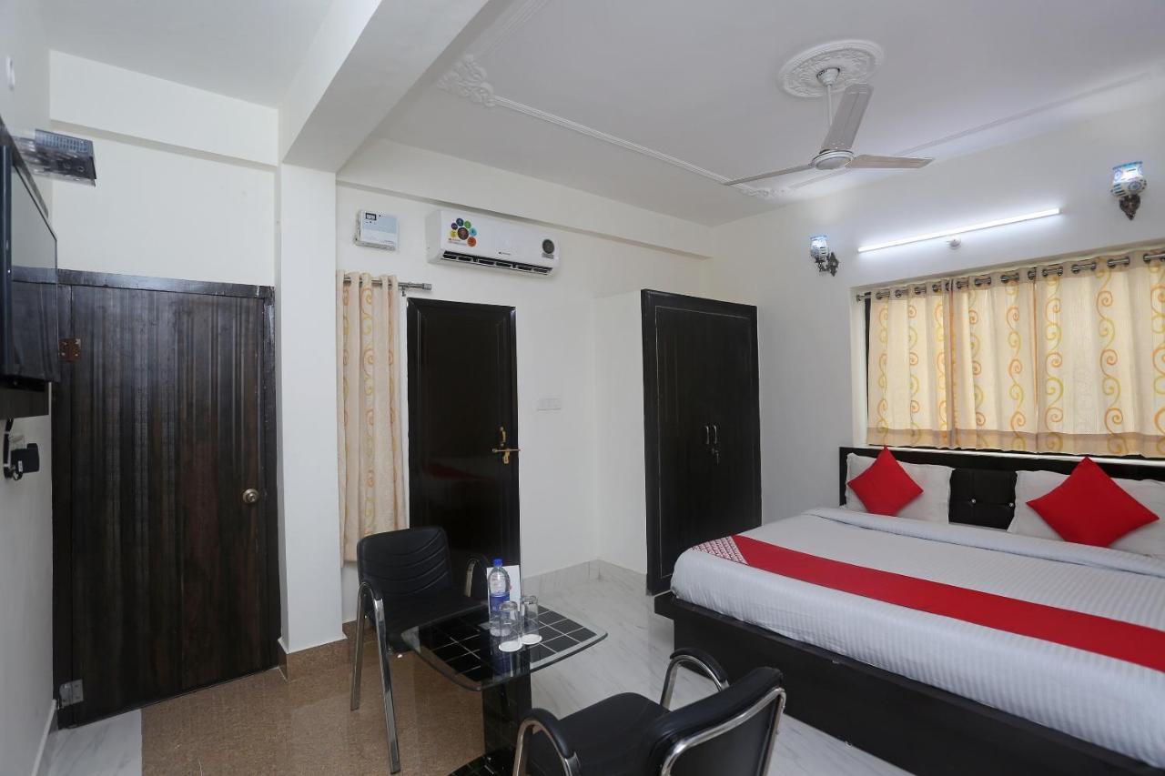 Oyo 18301 Hotel A-One Alwar Exterior photo